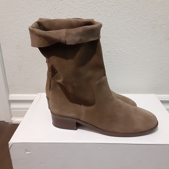 Sole Society - Picture 2 of 7